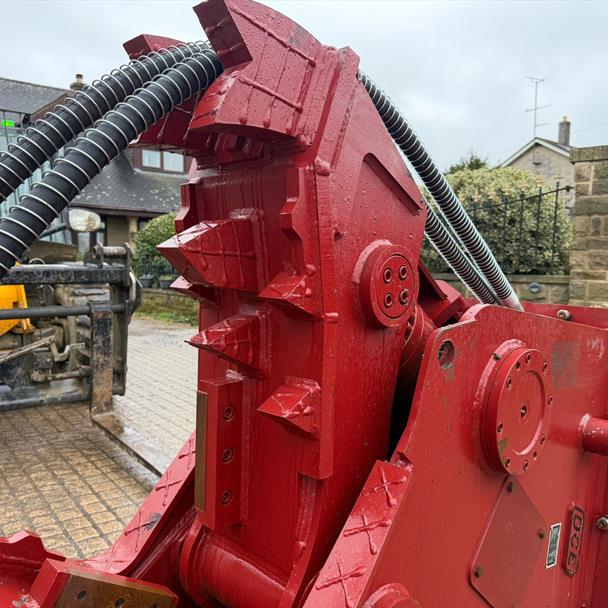2025 excavator for sale in Pilsley, Chesterfield — photo 4