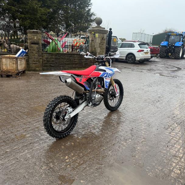 NEW/UNUSED APOLLO STORM 300 MX-F OFF-ROAD DIRT BIKE other for sale in Pilsley, Chesterfield — photo 4