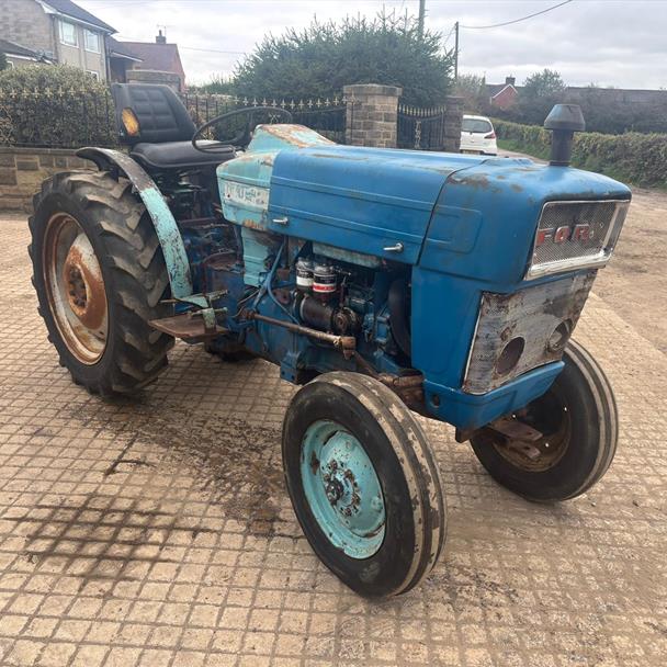Ford tractor for sale in Pilsley, Chesterfield — photo 3