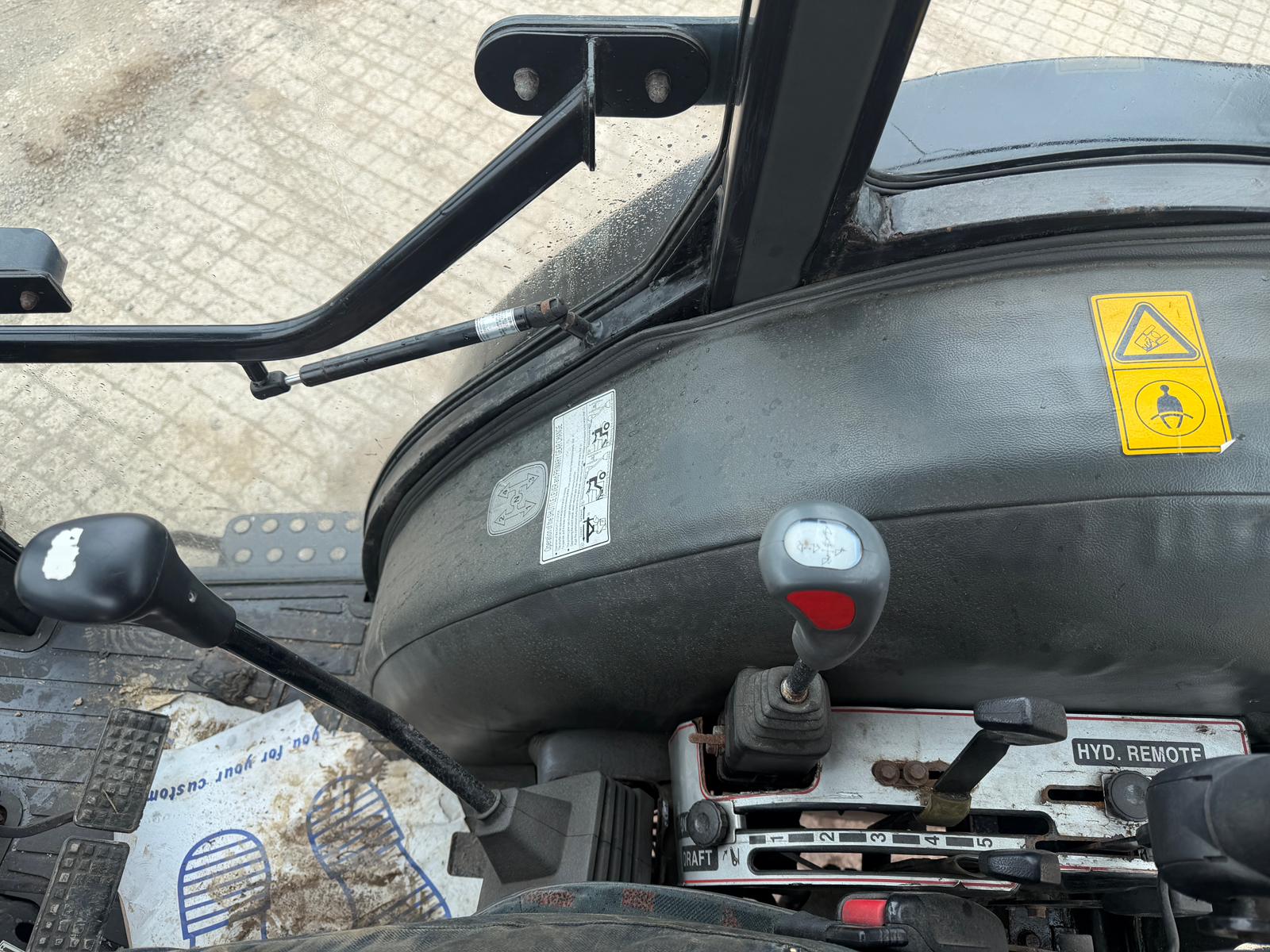 2009 JCB excavator for sale in Pilsley, Chesterfield — photo 2