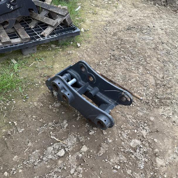 New/Unused Miller Manual Quick Hitch excavator for sale in Pilsley, Chesterfield — photo 4