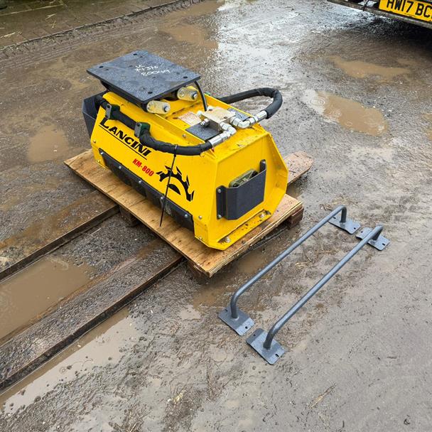 NEW/UNUSED 2025 LANCINI KM-800 800MM EXCAVATOR FLAIL MOWER