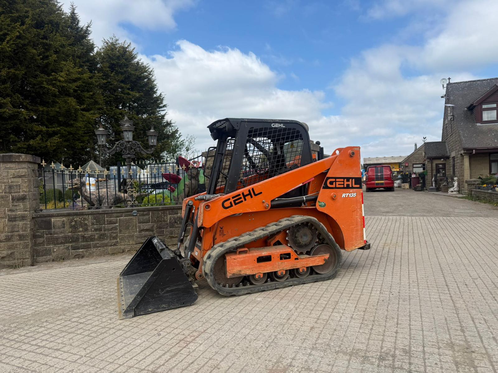 2021 GEHL RT135 COMPACT TRACKED SKIDSTEER LOADER