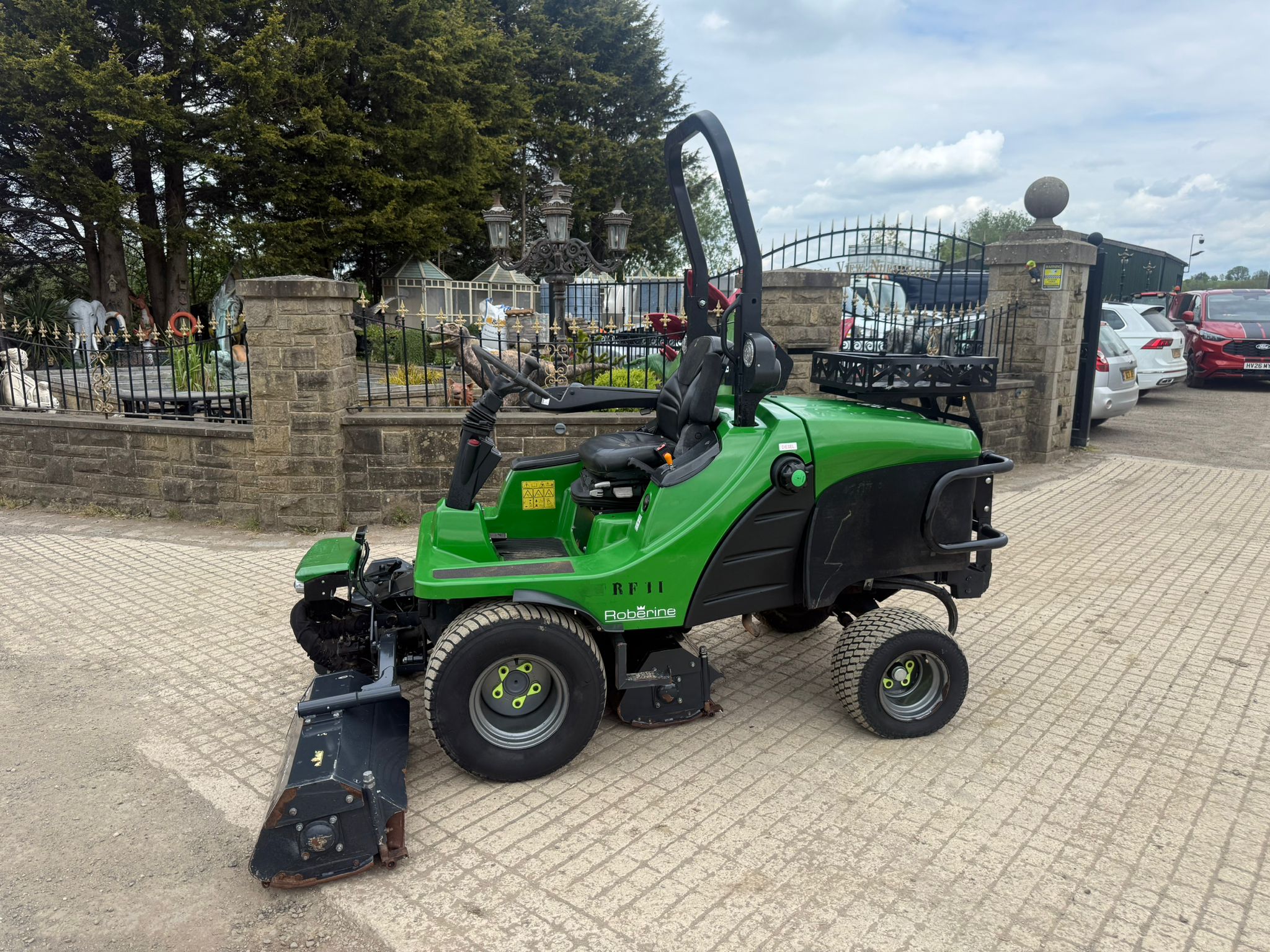 2020 John Deere mower for sale in Pilsley, Chesterfield — photo 4