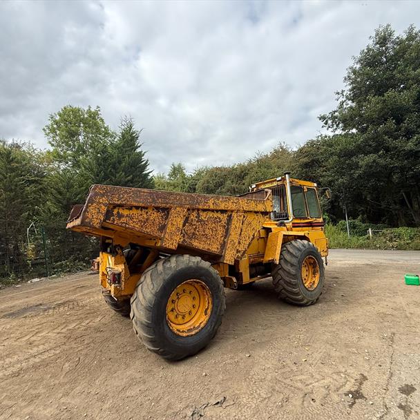 HYDREMA 800 TURBO 4WD ARTICULATED DUMPER