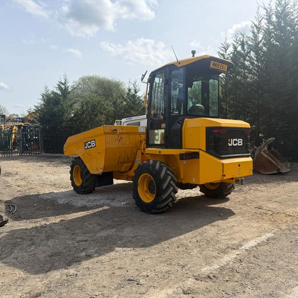 2018 JCB dumper for sale in Pilsley, Chesterfield — photo 5