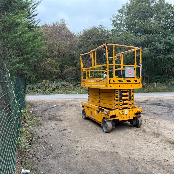 2014 Haulotte scissor lift for sale in Pilsley, Chesterfield — photo 5
