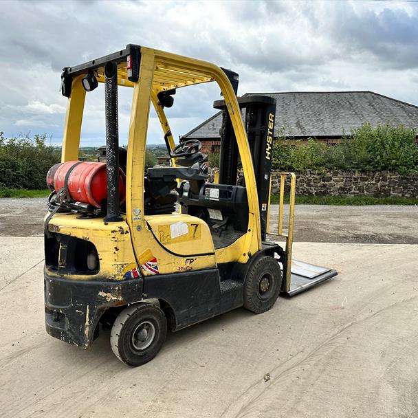 2017 Hyster forklift for sale in Pilsley, Chesterfield — photo 5