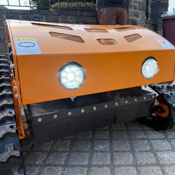 2025 mower for sale in Pilsley, Chesterfield — photo 4