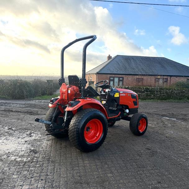 2016 Kioti tractor for sale in Pilsley, Chesterfield — photo 3