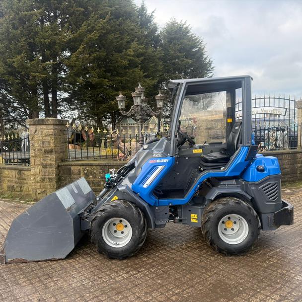 2025 boom lift for sale in Pilsley, Chesterfield — photo 5