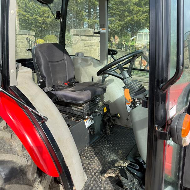2018 Zetor tractor for sale in Pilsley, Chesterfield — photo 4