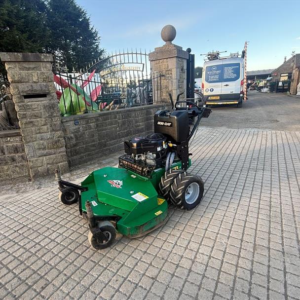 2018 Caterpillar mower for sale in Pilsley, Chesterfield — photo 2