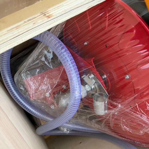 NEW/UNSED BOSS 220V FUEL PUMP WITH 10M REEL HOSE irrigation for sale in Pilsley, Chesterfield — photo 3