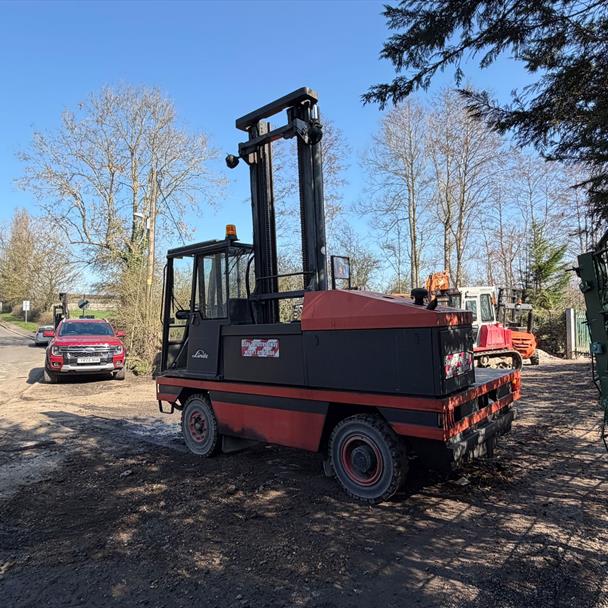 2001 Linde forklift for sale in Pilsley, Chesterfield — photo 2