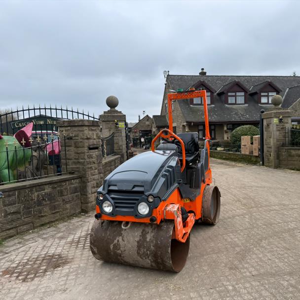 2015 compactor for sale in Pilsley, Chesterfield — photo 4