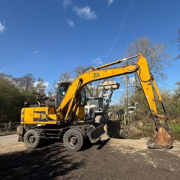 2003 JCB excavator for sale in Pilsley, Chesterfield — photo 5