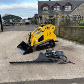 New/Unused GIYI Hydraulic Mini Skidsteer Finger Bar Mower