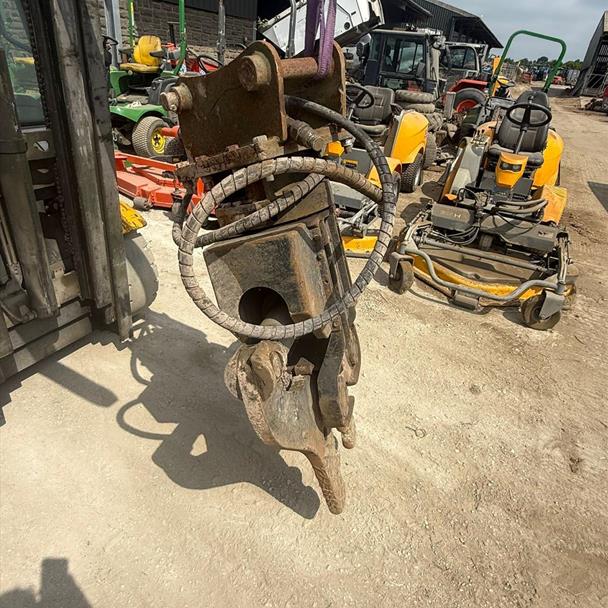 Soosan Hydraulic Rotating Concrete Muncher Pulveriser