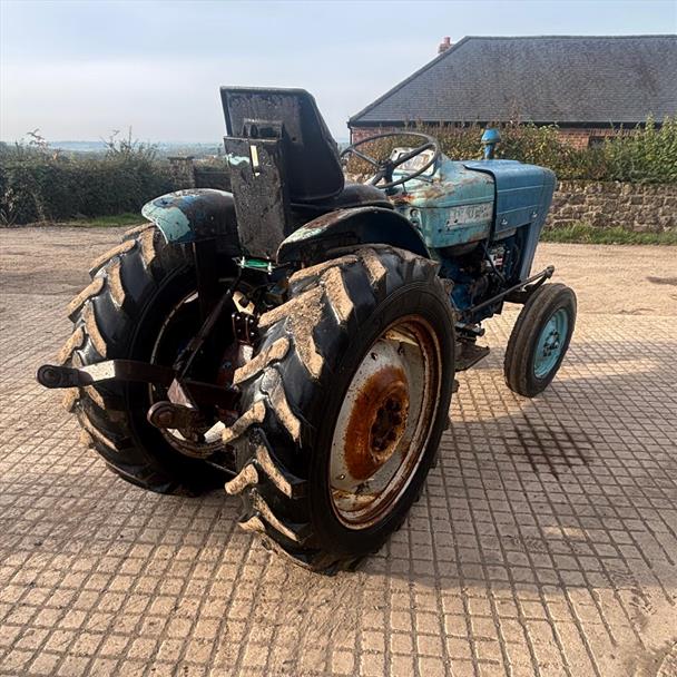 Ford tractor for sale in Pilsley, Chesterfield — photo 5