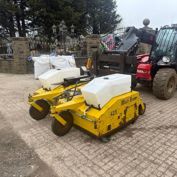 2012 attachment for sale in Pilsley, Chesterfield — photo 4