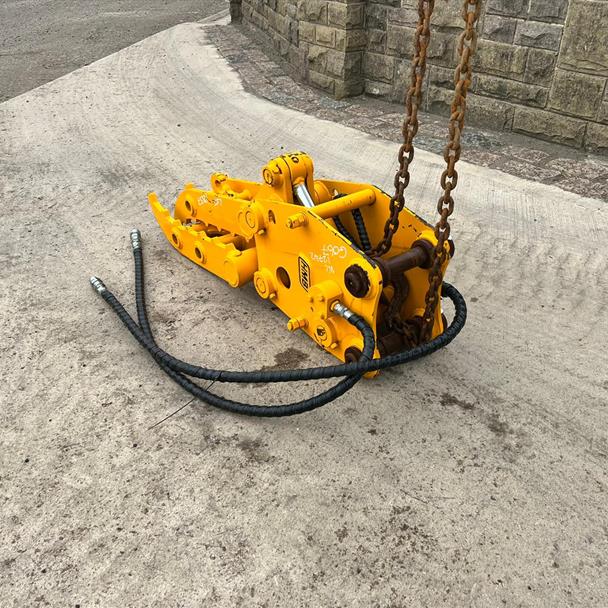 Unused Hanmen HMB Hydraulic Finger Grab attachment for sale in Pilsley, Chesterfield — photo 4