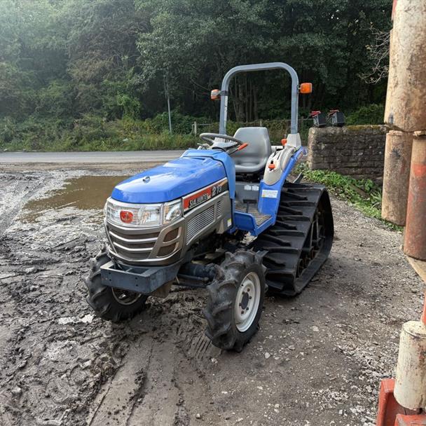 ISEKI SIAL HUNTER 213 21HP SEMI-TRACKED COMAPCT CRAWLER TRACTOR tractor for sale in Pilsley, Chesterfield — photo 5