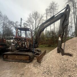 2017 VOLVO ECR50D MIDI EXCAVATOR – FIRE DAMAGED