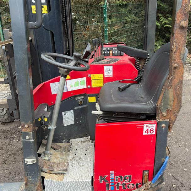 2017 forklift for sale in Pilsley, Chesterfield — photo 3