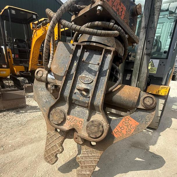 Soosan Hydraulic Rotating Concrete Muncher Pulveriser excavator for sale in Pilsley, Chesterfield — photo 2