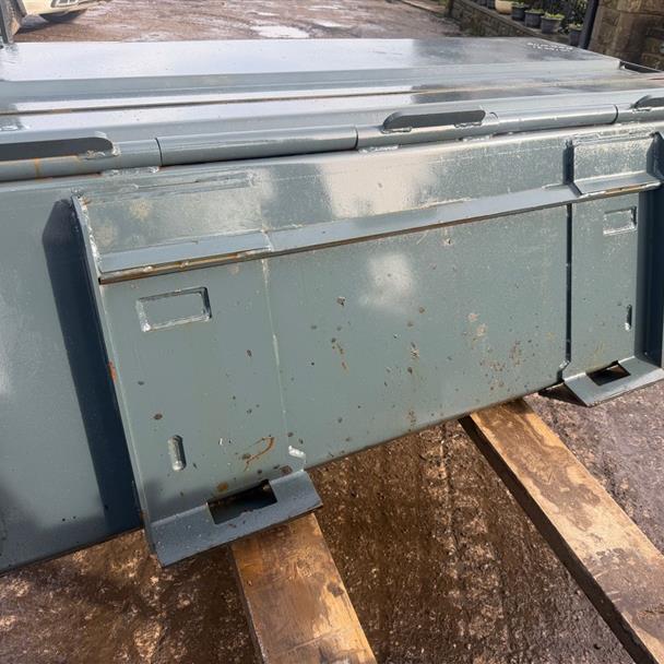 2025 loader for sale in Pilsley, Chesterfield — photo 3