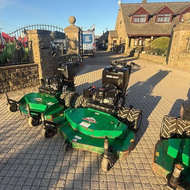 2015 Caterpillar mower for sale in Pilsley, Chesterfield — photo 2