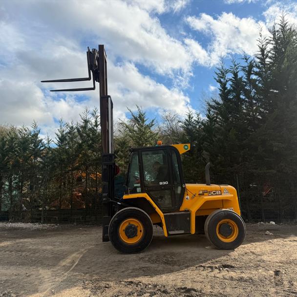 2020 JCB forklift for sale in Pilsley, Chesterfield — photo 2