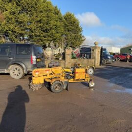 RAYCO RG1625 SUPER JR F/R STUMP GRINDER WITH TRAILER