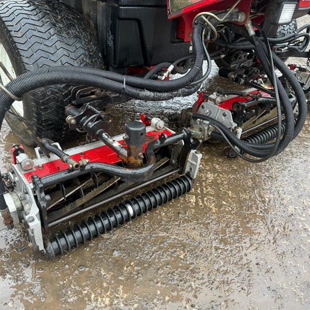 2009 Toro mower for sale in Pilsley, Chesterfield — photo 3