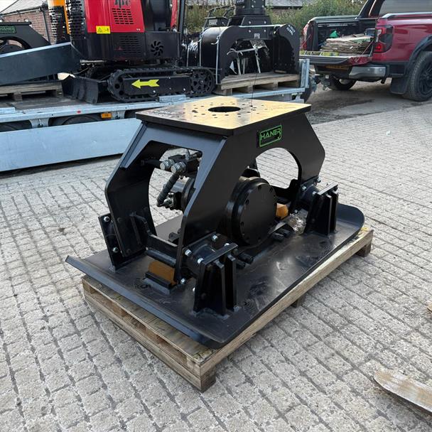 2025 excavator for sale in Pilsley, Chesterfield — photo 2