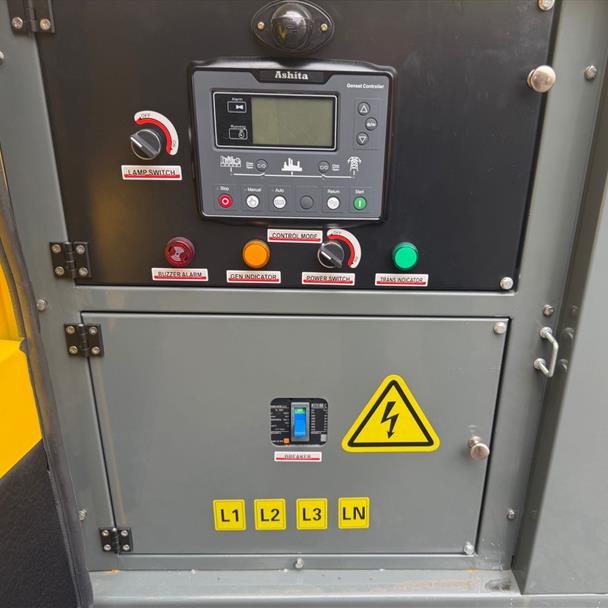 2025 compactor for sale in Pilsley, Chesterfield — photo 5