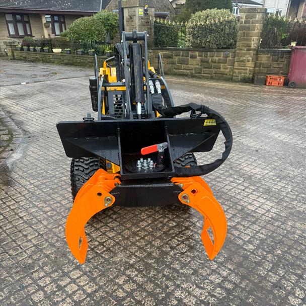 2026 attachment for sale in Pilsley, Chesterfield — photo 5