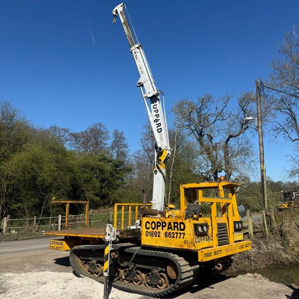 MOROOKA 6 TON TRACKED FLAT BED DUMPER WITH GCM HIAB071A CRANE