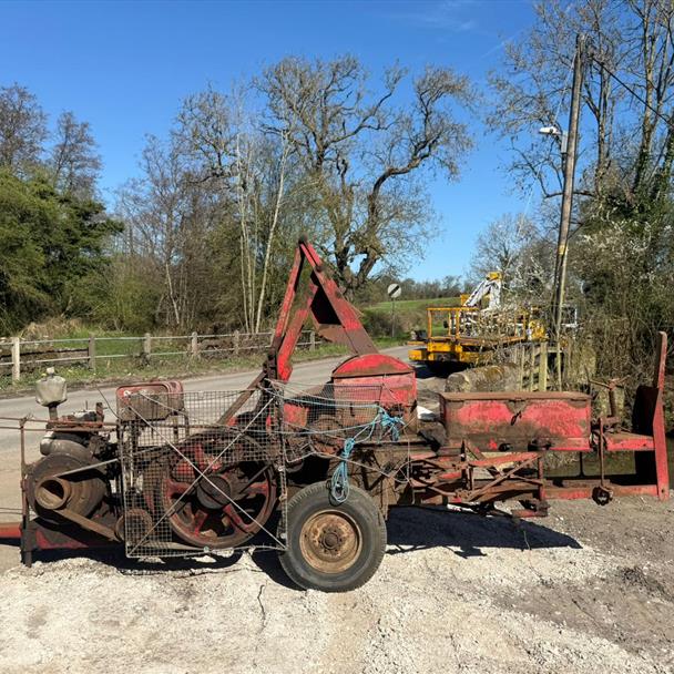 MASSEY HARRIS 701 TOWBEHIND DIESEL BALER