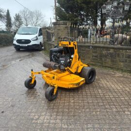 2014 WRIGHT STANDER 48” STAND ON ZERO TURN MOWER