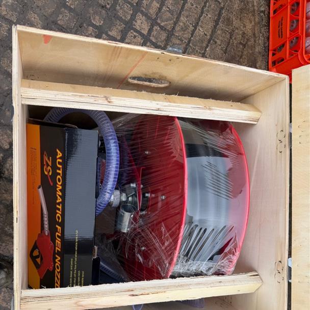 NEW/UNSED BOSS 220V FUEL PUMP WITH 10M REEL HOSE irrigation for sale in Pilsley, Chesterfield — photo 4