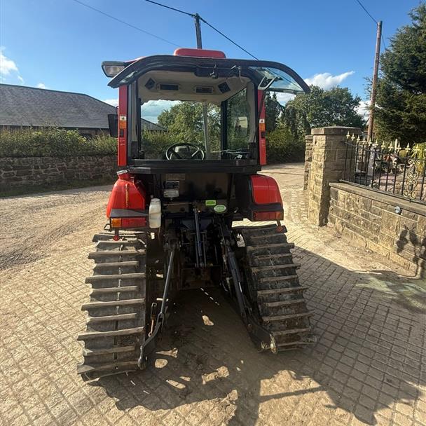 Yanmar tractor for sale in Pilsley, Chesterfield — photo 2