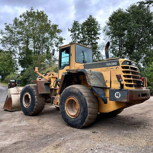 Komatsu loader for sale in Pilsley, Chesterfield — photo 3