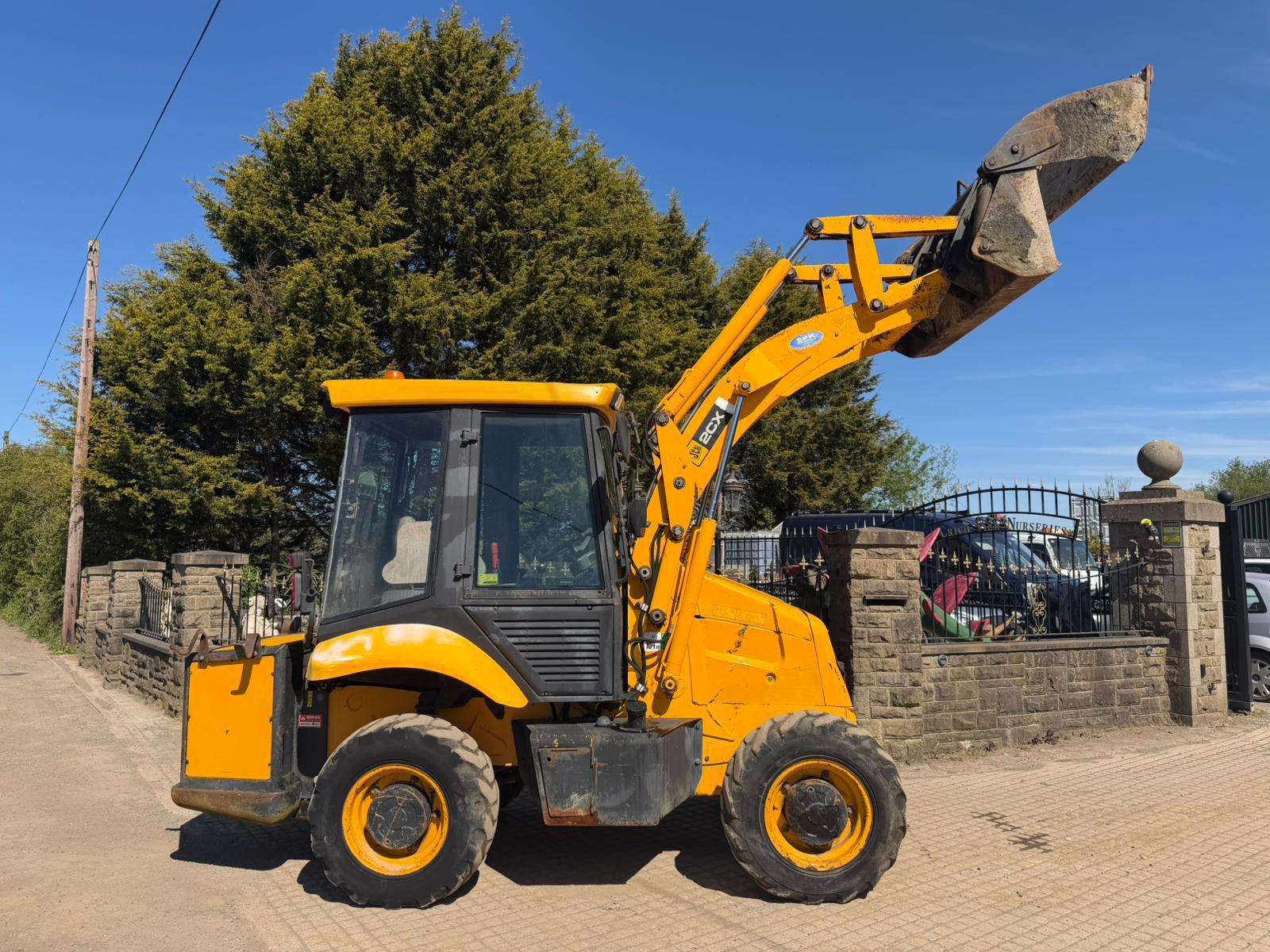 2009 JCB loader for sale in Pilsley, Chesterfield — photo 2