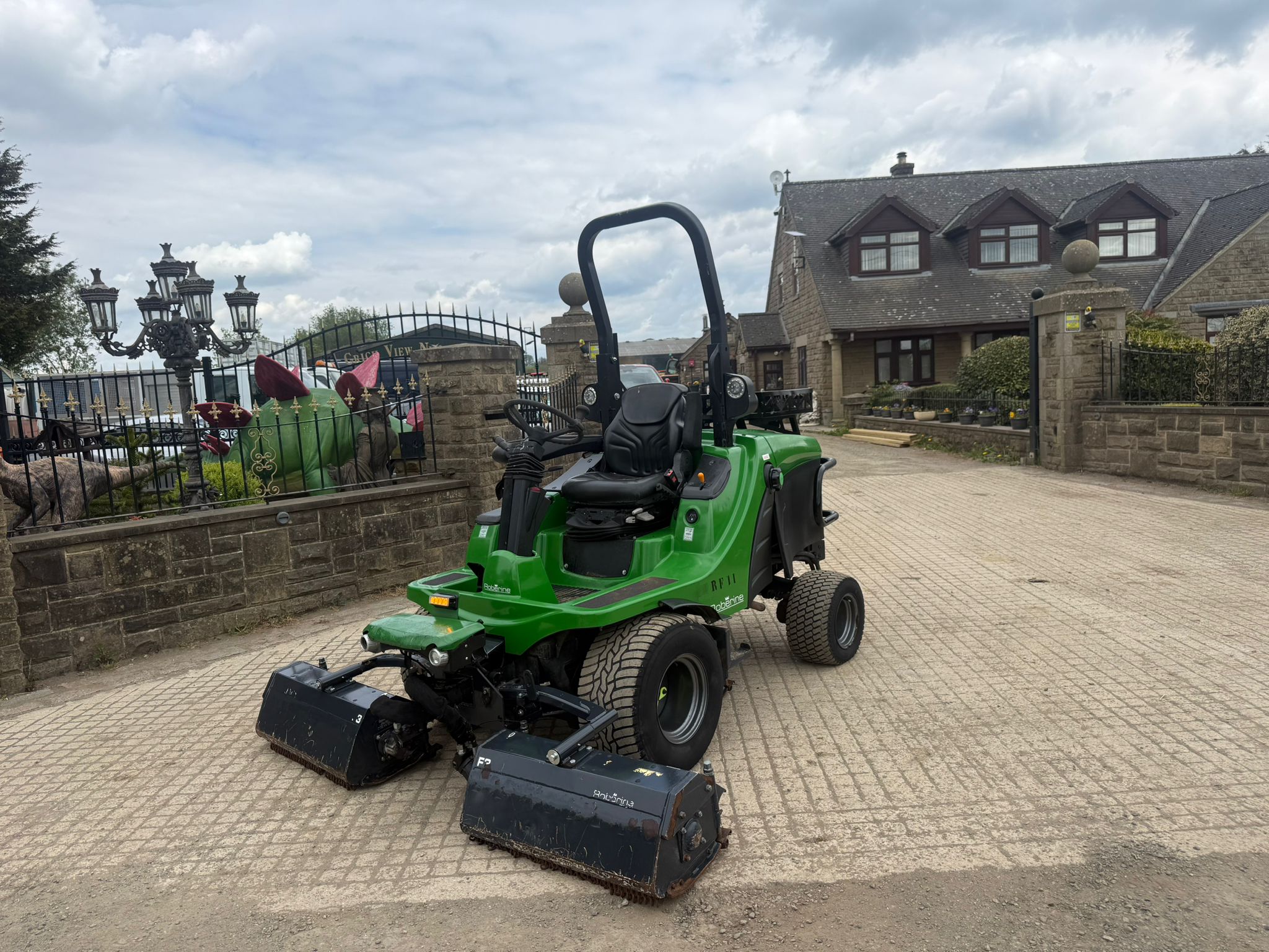 2020 JOHN DEERE ROBERINE F3 4WD 3 GANG RIDE ON FLAIL MOWER