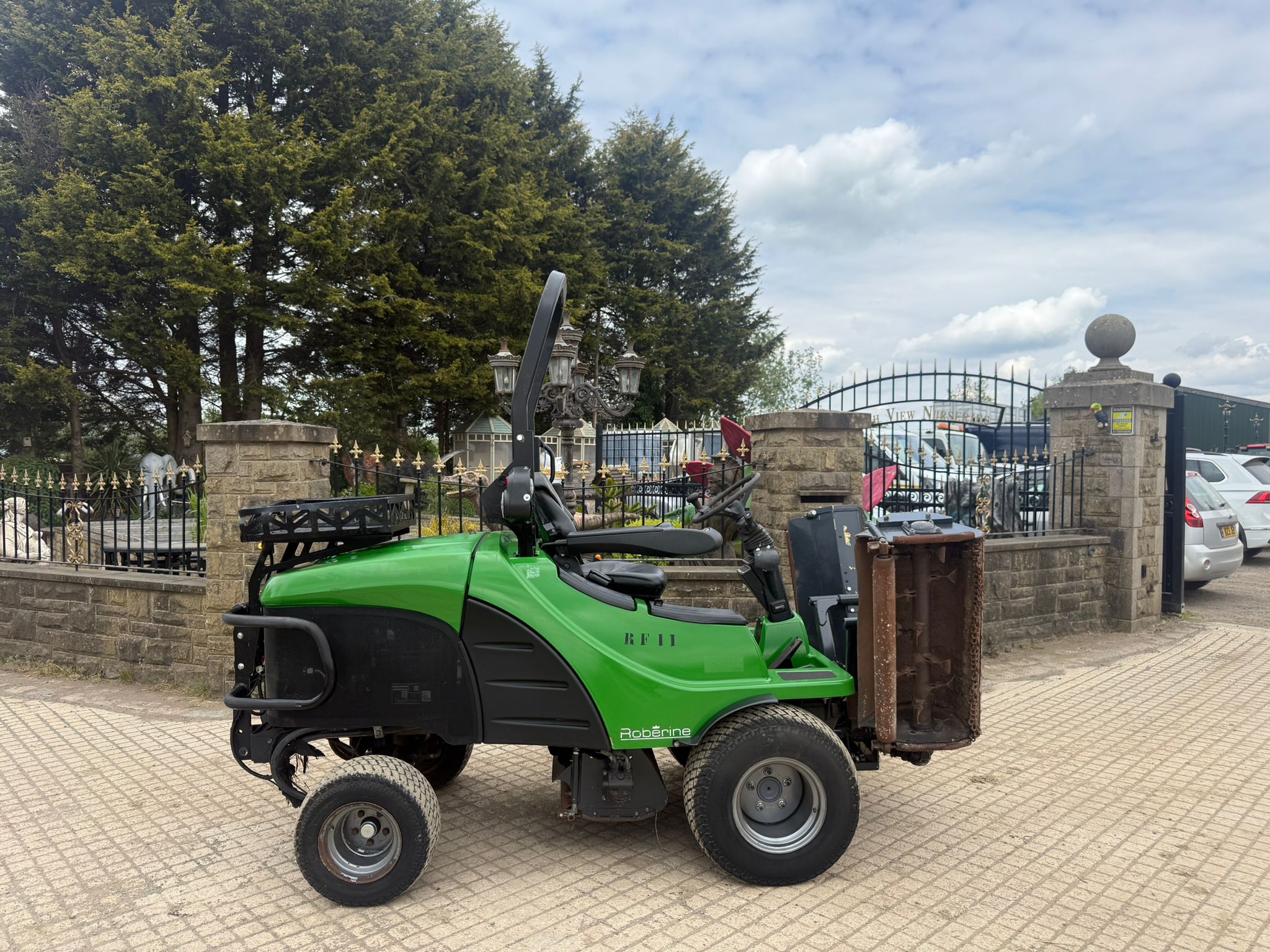 2020 John Deere mower for sale in Pilsley, Chesterfield — photo 3