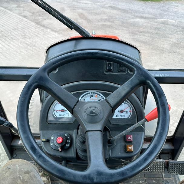 2009 Kubota tractor for sale in Pilsley, Chesterfield — photo 5