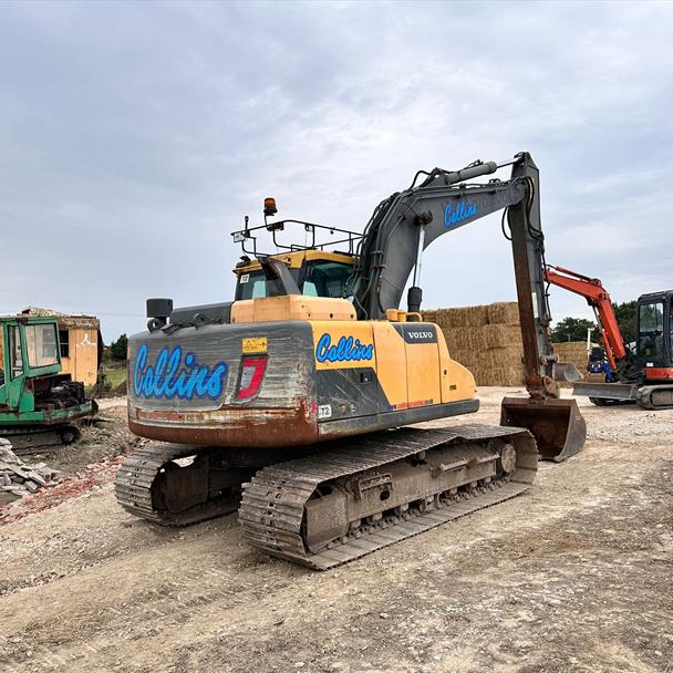 2015 Volvo excavator for sale in Pilsley, Chesterfield — photo 4