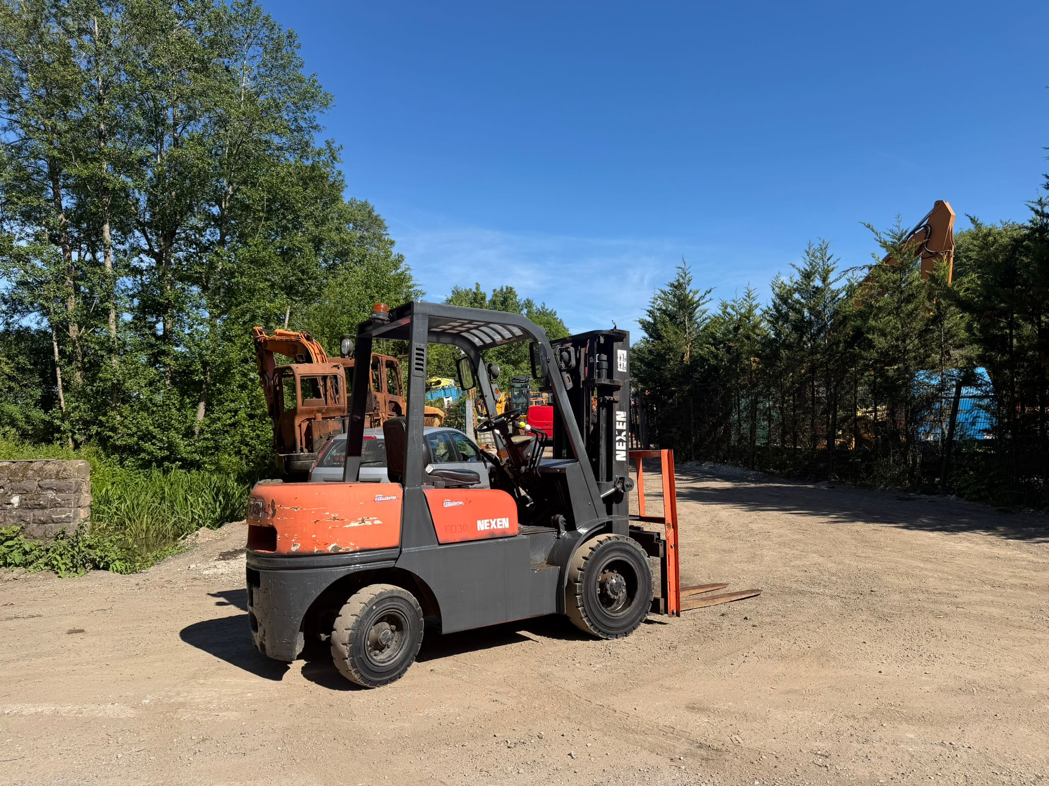 NEXEN FD30 3 TON DIESEL COUNTERBALANCE FORKLIFT forklift for sale in Pilsley, Chesterfield — photo 3